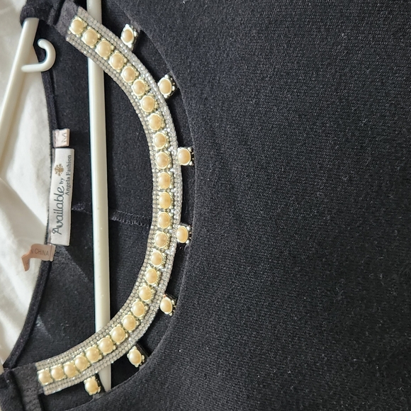 Women's top - Picture 2 of 4